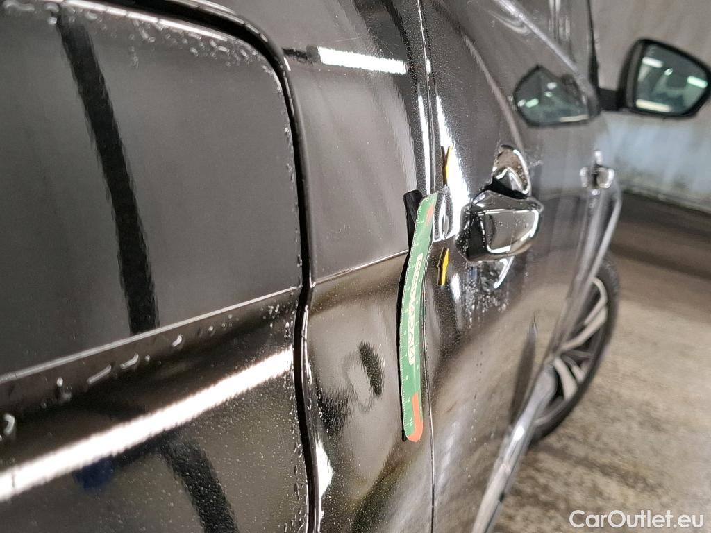  Peugeot  5008  Allure 1.5 HDi 130CV BVA8 7 Sieges E6d #17