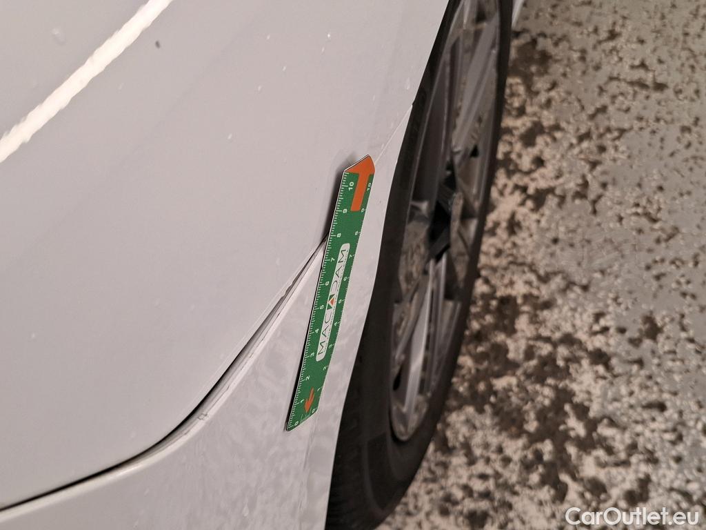  Peugeot  308 PEUGEOT  SW / 2021 / 5P / Break BlueHDi 130 ACTIVE PACK #17