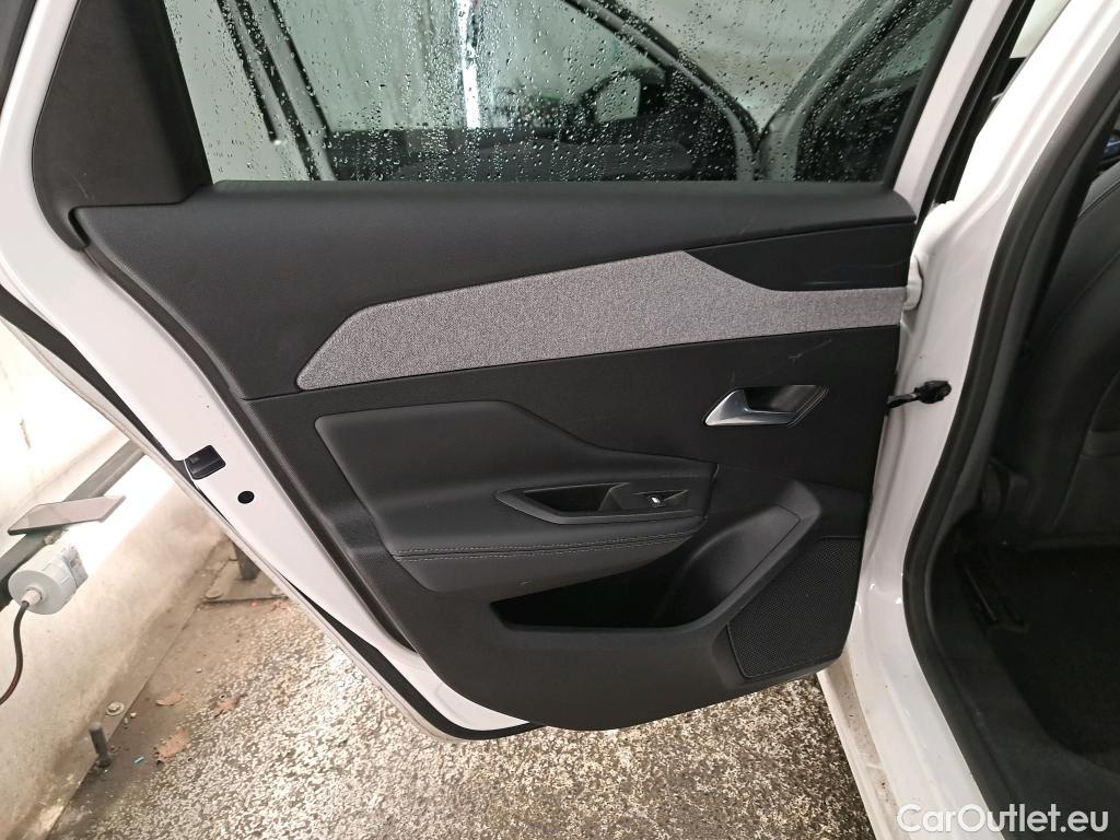  Peugeot  308 PEUGEOT  SW / 2021 / 5P / Break BlueHDi 130 ALLURE #3