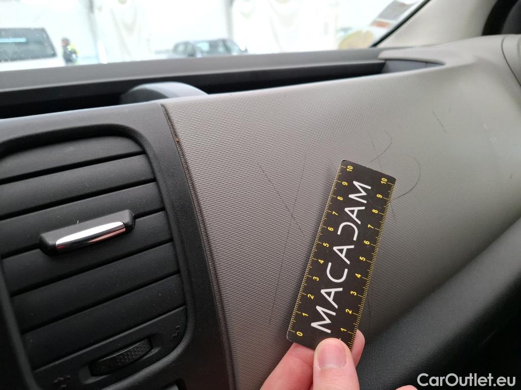  Renault  Trafic RENAULT  4p Combi Zen L1 Energy dCi 125 8 places #29