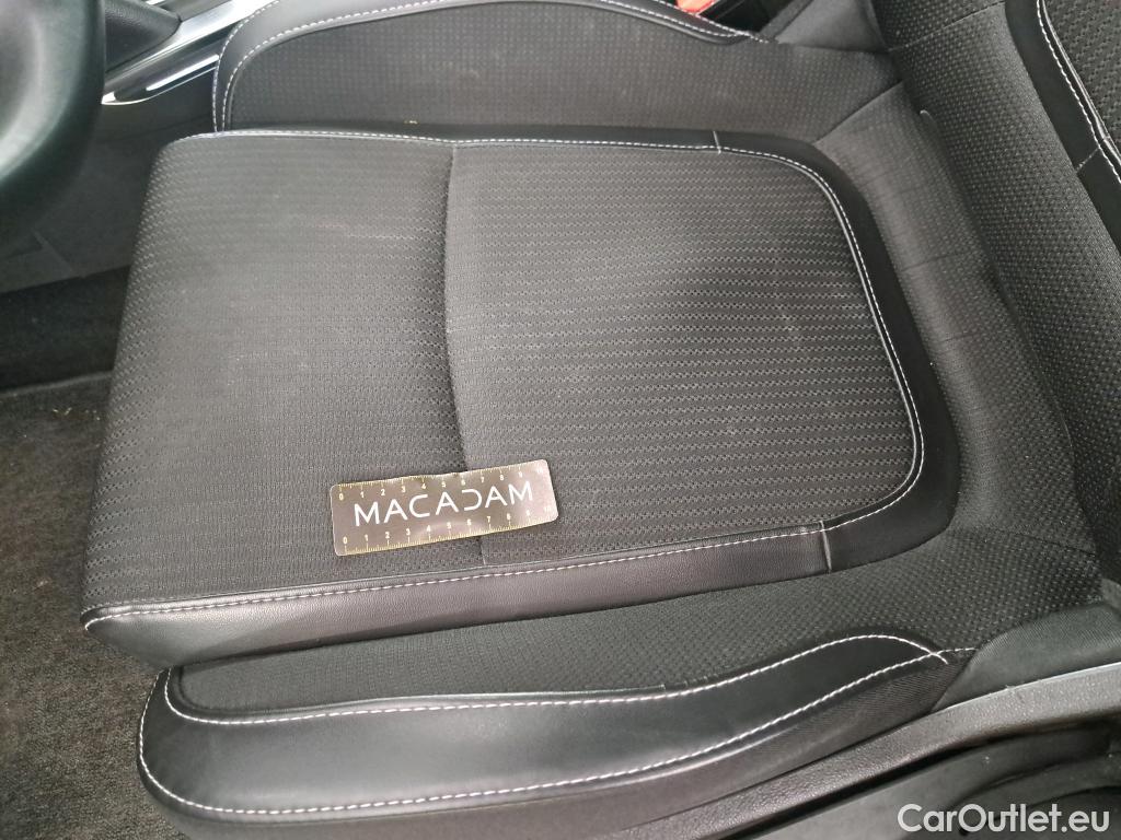  Renault  Megane RENAULT Mégane Estate / 2020 / 5P / Break techno TCe 140 EDC #23