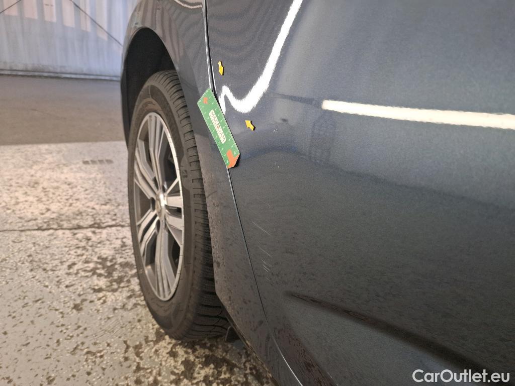  Renault  Megane  IV Estate Evolution 1.5 dCi 115CV BVA7 E6d #9