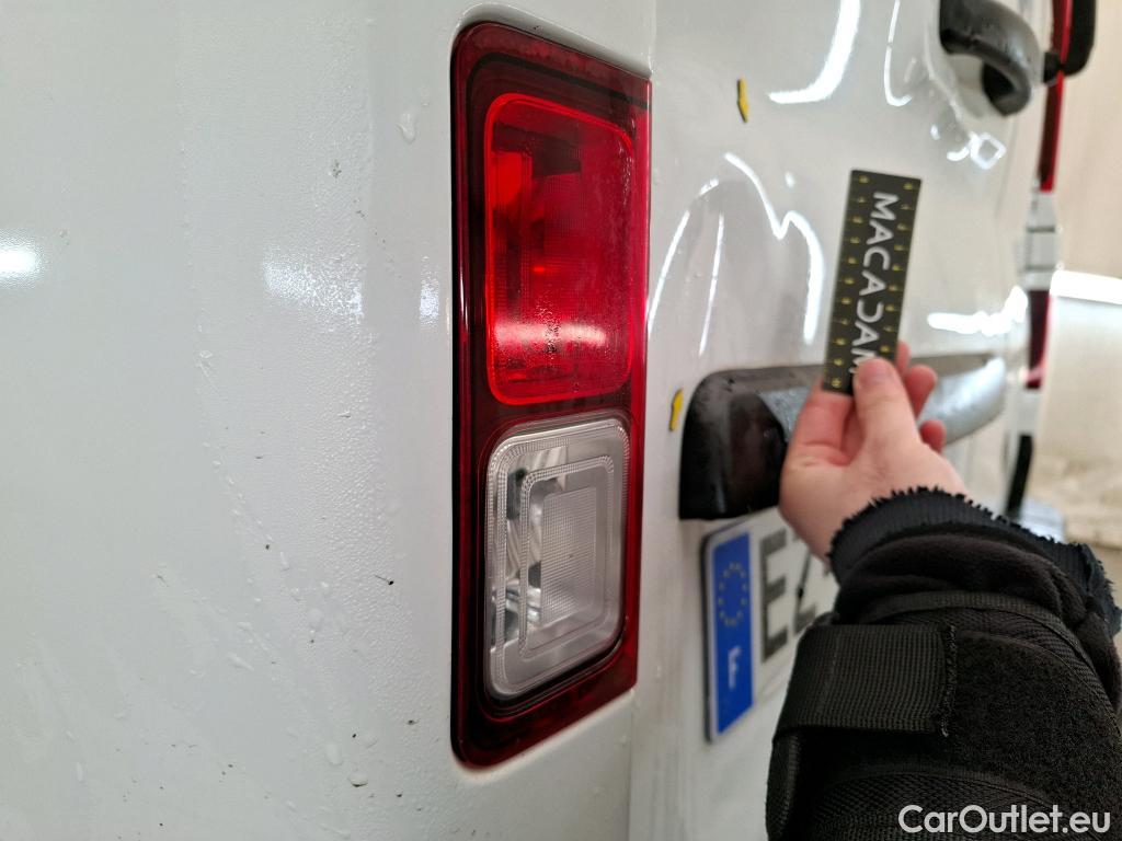  Renault  Trafic RENAULT  4p Combi Zen L1 Energy dCi 125 8 places #12