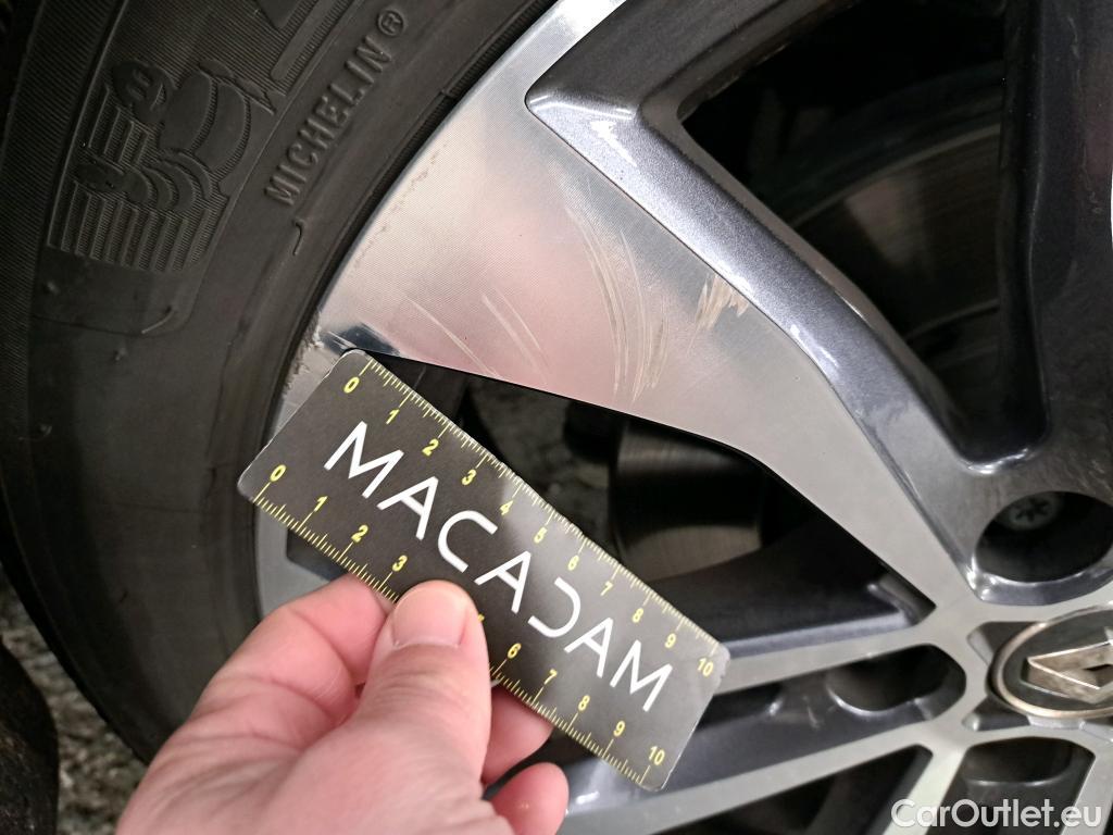  Renault  Megane RENAULT Mégane Estate / 2020 / 5P / Break techno TCe 140 EDC #16