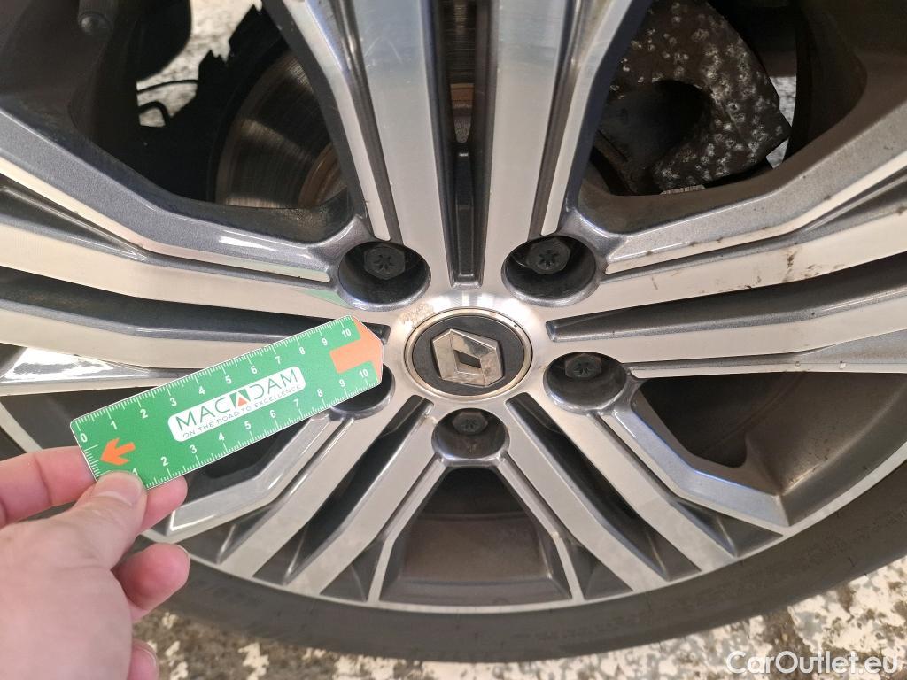  Renault  Megane  IV Estate Evolution 1.5 dCi 115CV BVA7 E6d #39