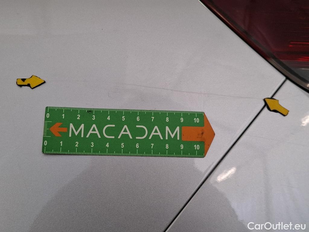  Renault  Megane  IV Grandtour Business 1.5 dCi 115CV BVM6 E6d #62