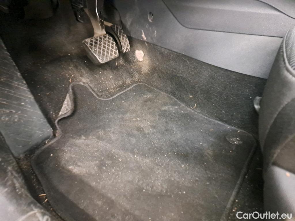  Skoda  Octavia  Break Ambition 2.0 TDI 115CV BVA7 E6d #24