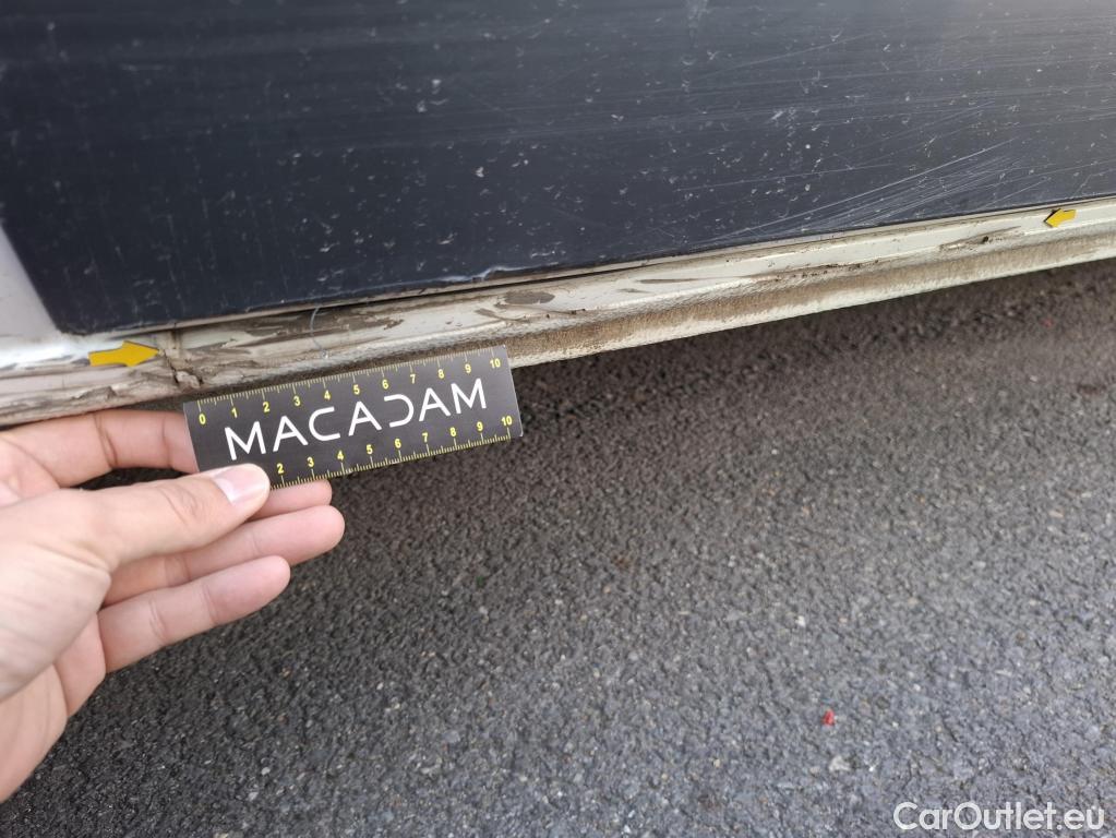  Renault  Trafic RENAULT  4p Combi Zen L1 Energy dCi 125 8 places #41