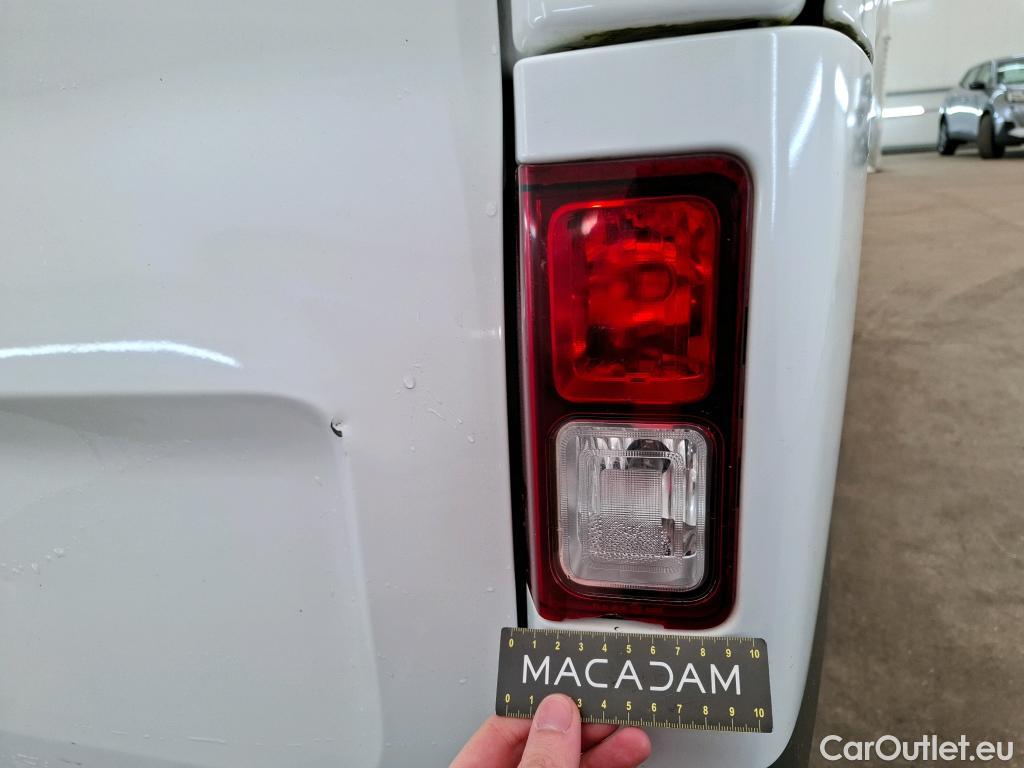  Renault  Trafic RENAULT  4p Combi Zen L1 Energy dCi 125 8 places #56