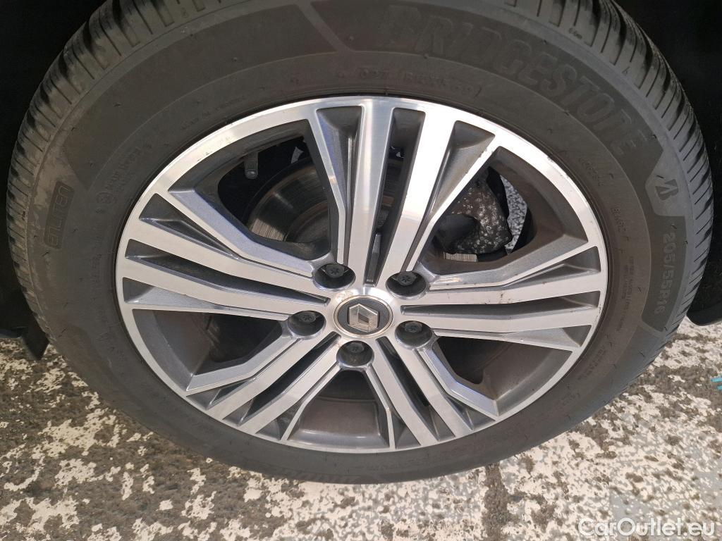  Renault  Megane  IV Estate Evolution 1.5 dCi 115CV BVA7 E6d #38