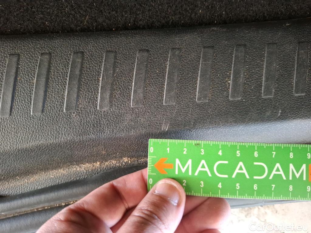  Renault  Megane  IV Grandtour Business 1.5 dCi 115CV BVM6 E6d #138