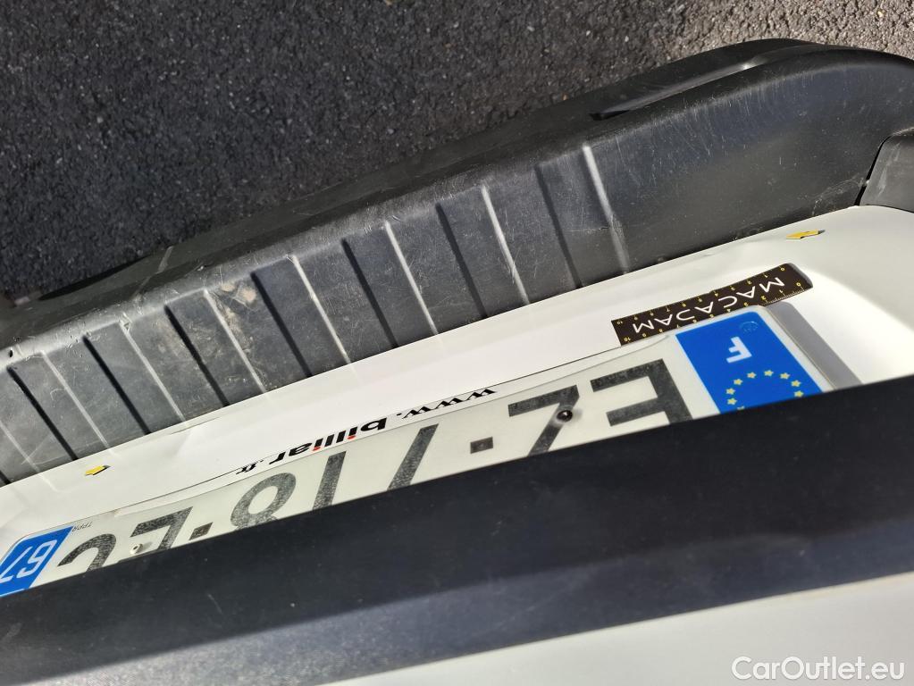  Renault  Trafic RENAULT  4p Combi Zen L1 Energy dCi 125 8 places #15