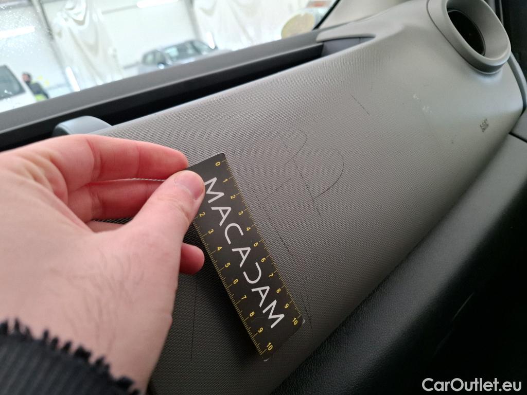  Renault  Trafic RENAULT  4p Combi Zen L1 Energy dCi 125 8 places #30