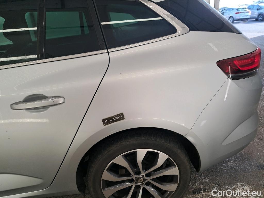  Renault  Megane RENAULT Mégane Estate / 2020 / 5P / Break techno TCe 140 EDC #27