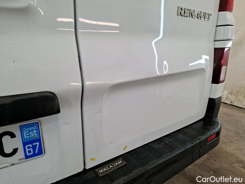  Renault  Trafic RENAULT  4p Combi Zen L1 Energy dCi 125 8 places #31