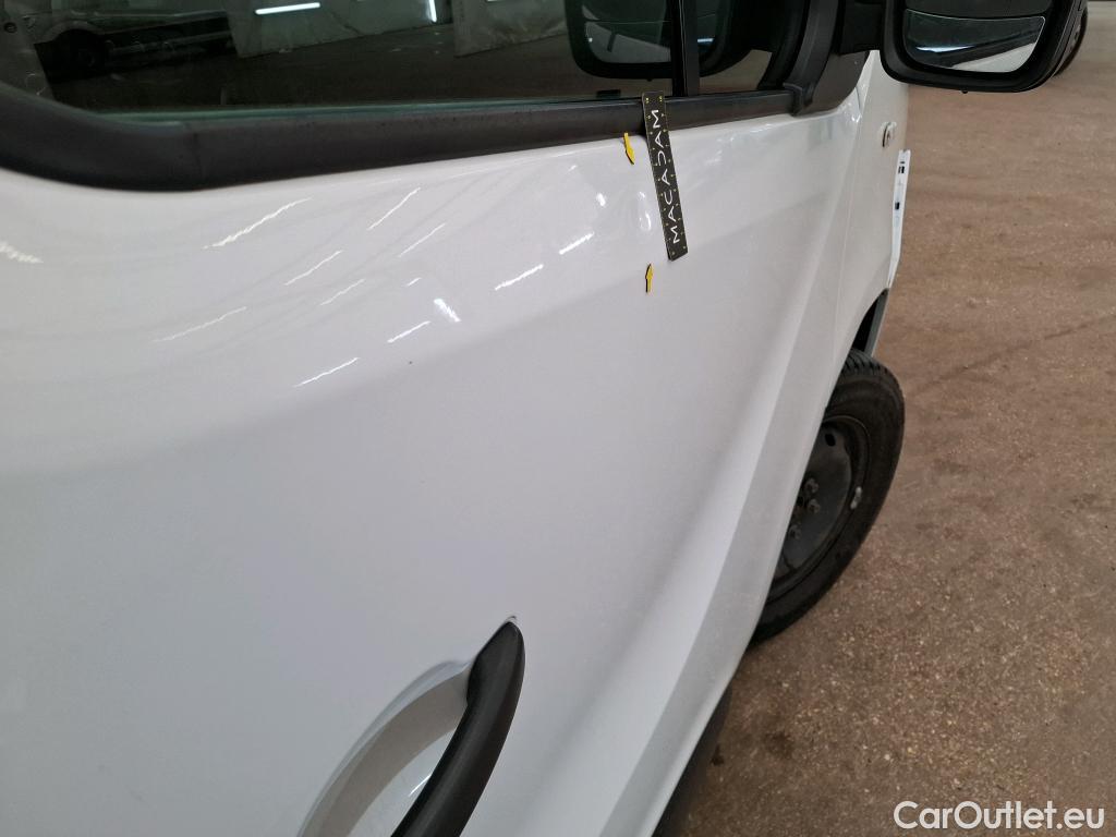  Renault  Trafic RENAULT  4p Combi Zen L1 Energy dCi 125 8 places #62