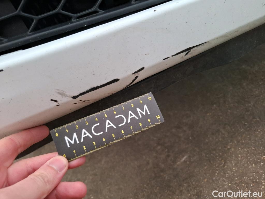  Renault  Trafic RENAULT  4p Combi Zen L1 Energy dCi 125 8 places #52