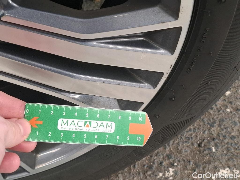  Renault  Megane  IV Estate Evolution 1.5 dCi 115CV BVA7 E6d #35