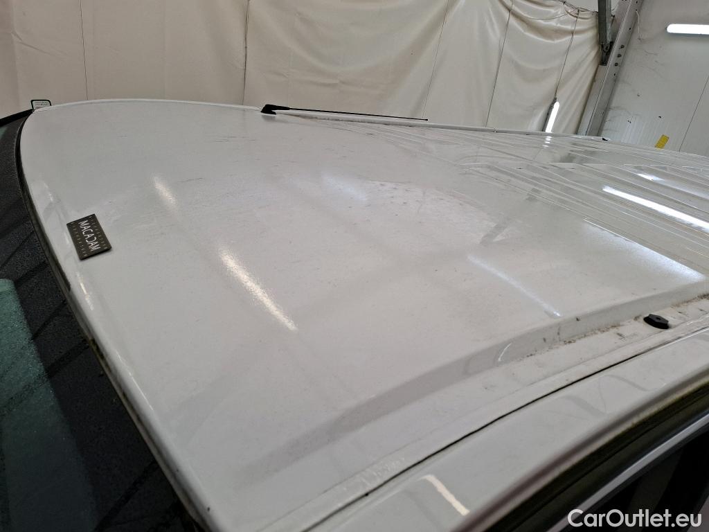  Renault  Trafic RENAULT  4p Combi Zen L1 Energy dCi 125 8 places #42