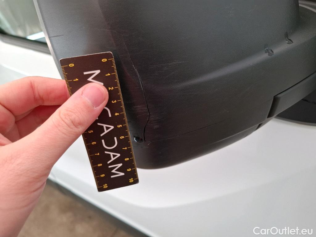  Renault  Trafic RENAULT  4p Combi Zen L1 Energy dCi 125 8 places #65