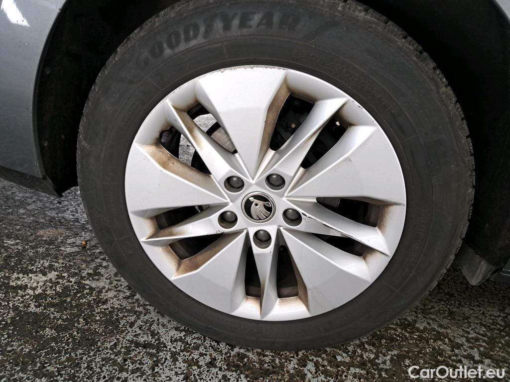  Skoda  Octavia  Break Ambition 2.0 TDI 115CV BVA7 E6d #21