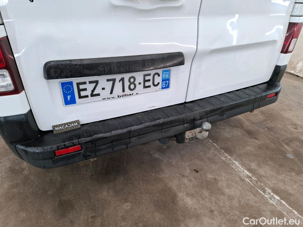  Renault  Trafic RENAULT  4p Combi Zen L1 Energy dCi 125 8 places #23