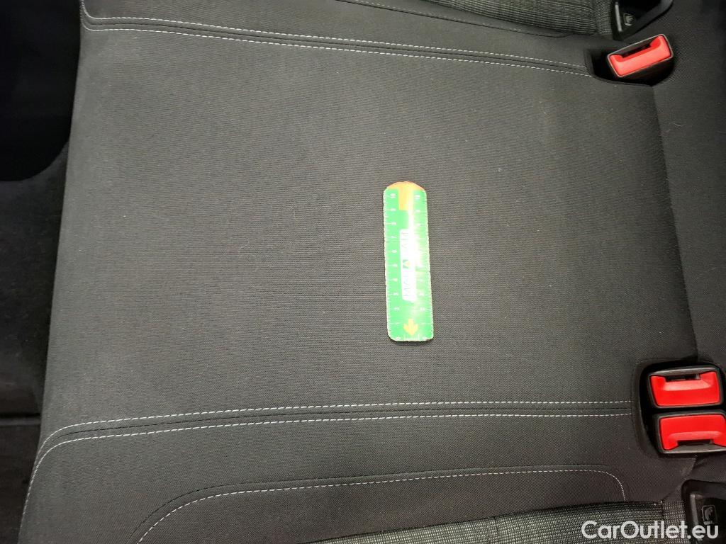  Volkswagen  Passat  Berline Business 2.0 TDI 150CV BVA7 E6d #52