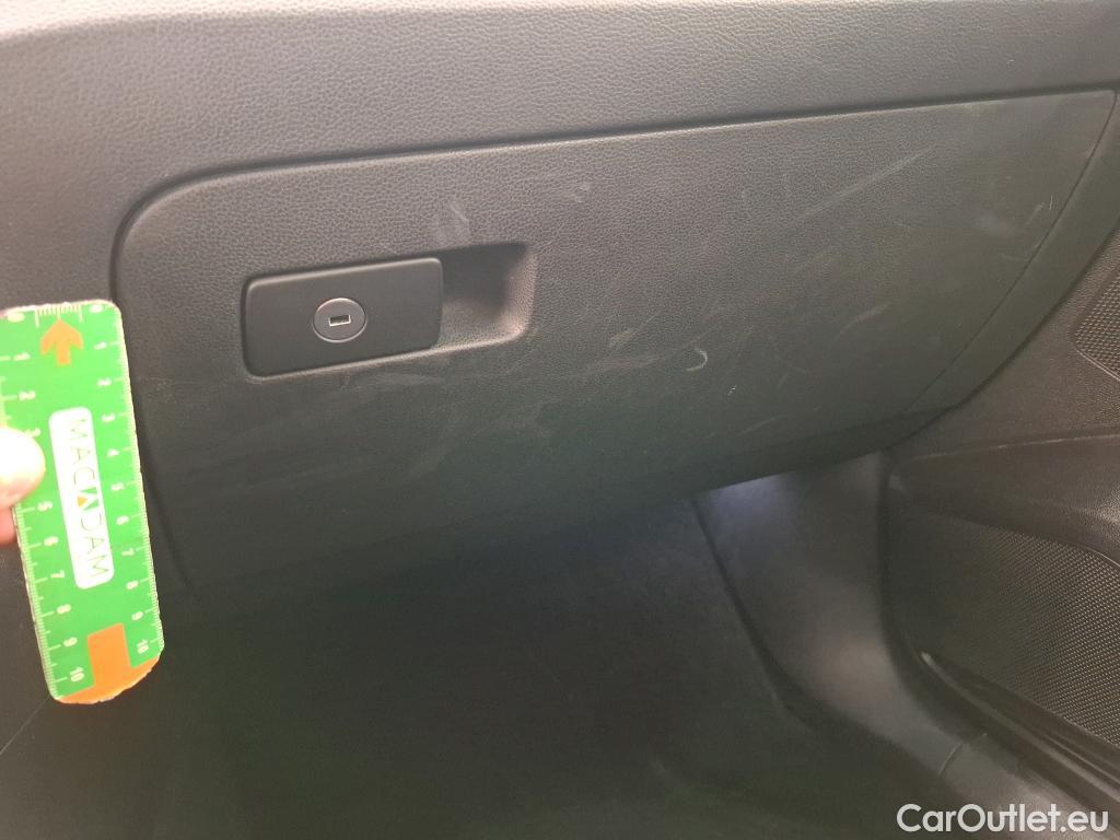  Volkswagen  Passat  Berline Business 2.0 TDI 150CV BVA7 E6d #56