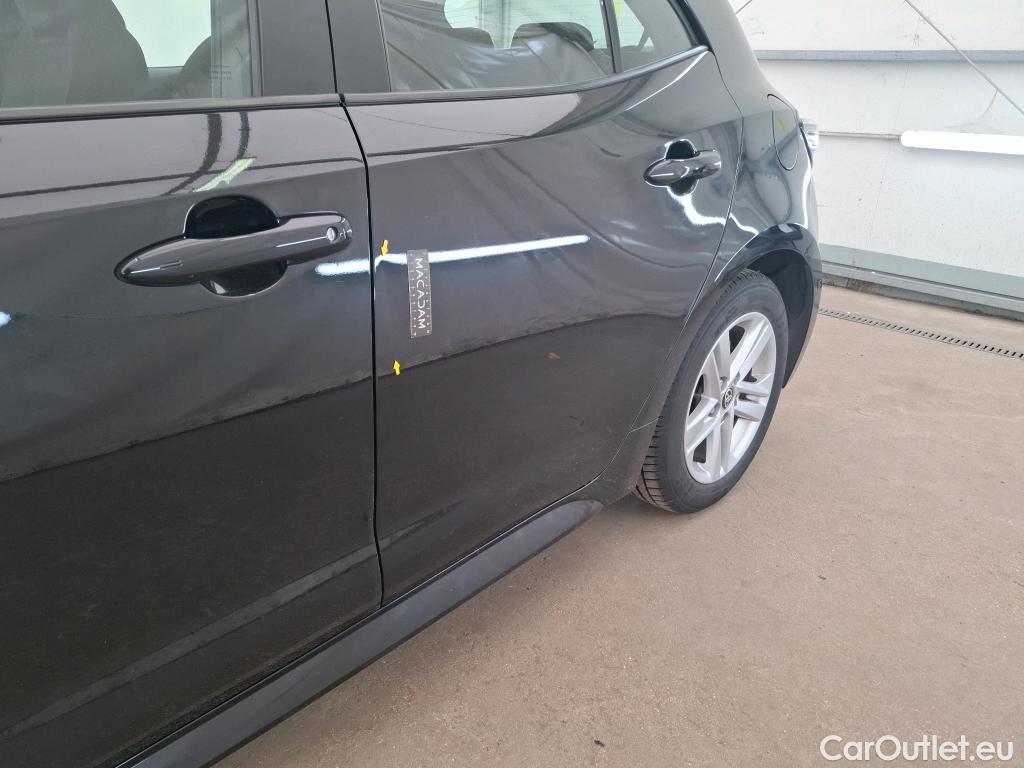  Toyota  Corolla TOYOTA  / 2018 / 5P / Berline Hybride 122h Dynamic Business Stage Acad #1