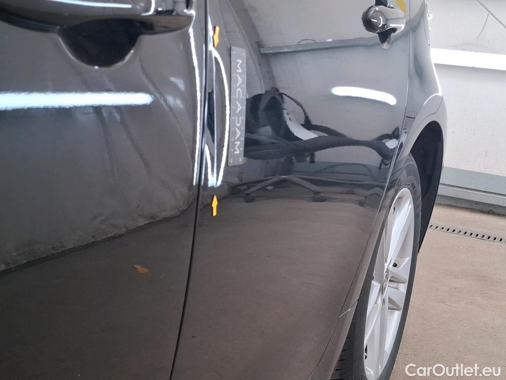  Toyota  Corolla TOYOTA  / 2018 / 5P / Berline Hybride 122h Dynamic Business Stage Acad #2