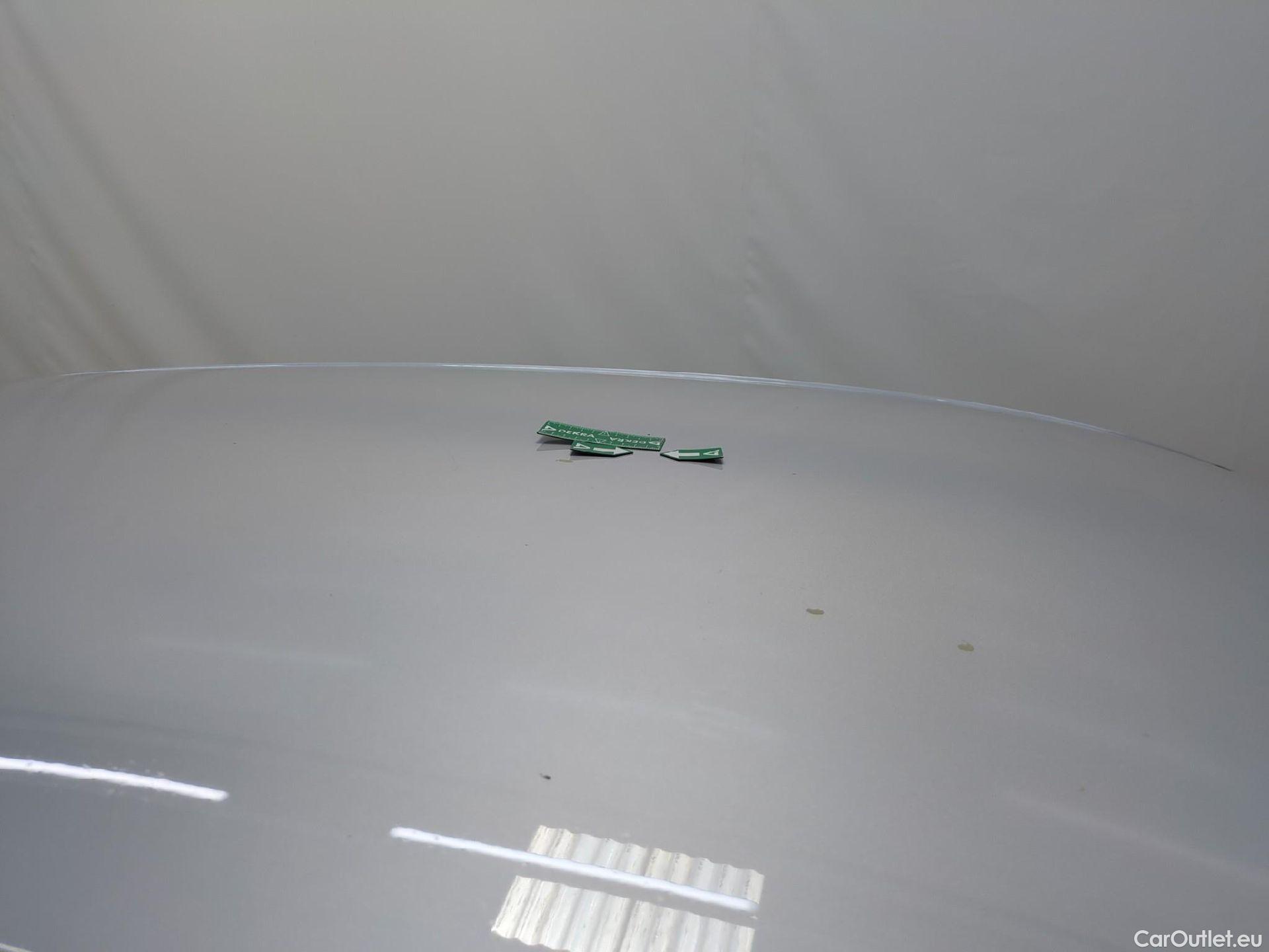  Volkswagen  Golf  VOLKSWAGEN / 2020 / 5P / Berline 2.0 TDI SCR 115 DSG7 Life Busi #15