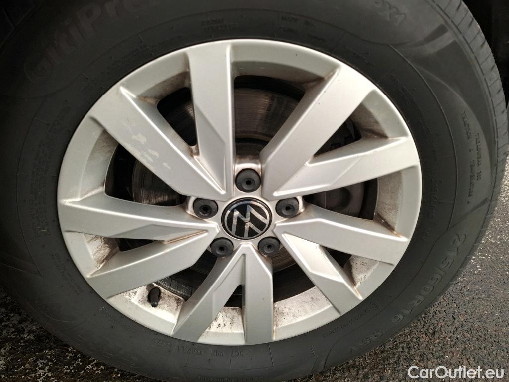  Volkswagen  Passat  Berline Business 2.0 TDI 150CV BVA7 E6d #40