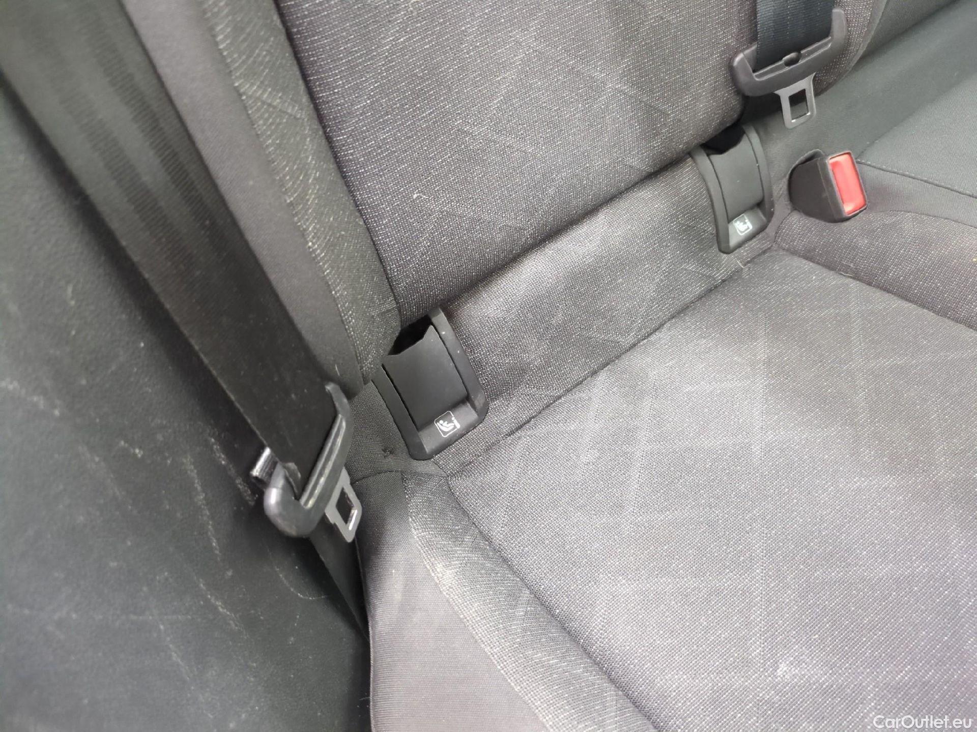  Volkswagen  Golf  VIII Berline Life Plus 2.0 TDI 150CV BVA7 E6d #22