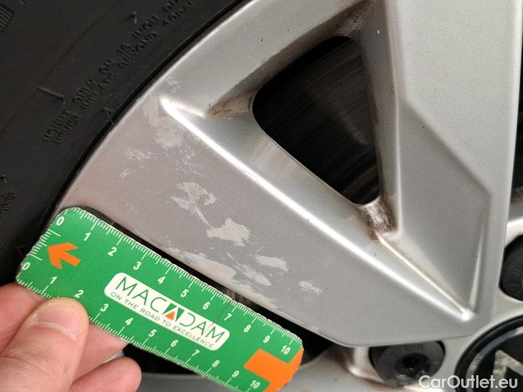  Volkswagen  Passat  Berline Business 2.0 TDI 150CV BVA7 E6d #41