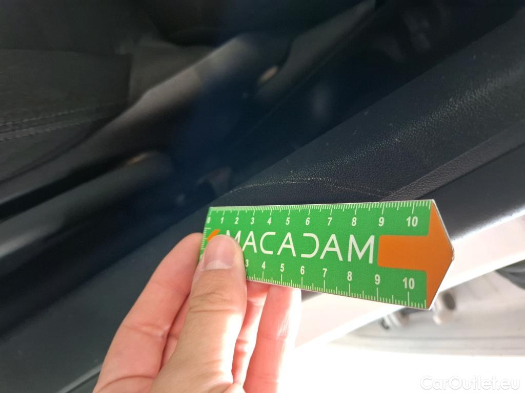  Peugeot  208  Affaire Premium Pack 1.5 HDi 100CV BVM6 E6dT #9