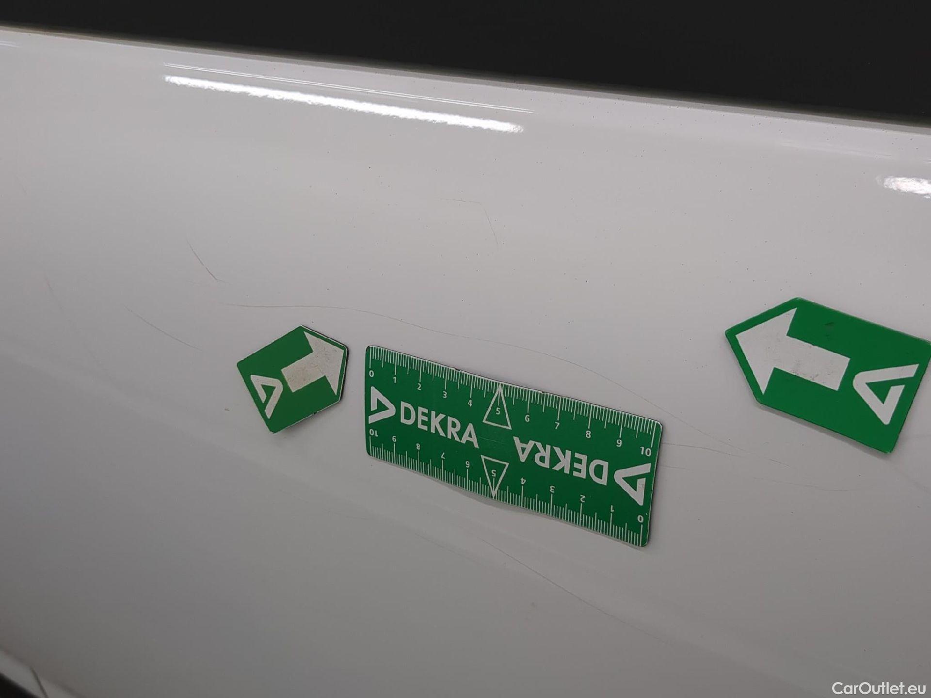  Citroen  C4 Cactus  Feel Nav Société 1.5 BlueHDi 100CV BVM6 E6d #13