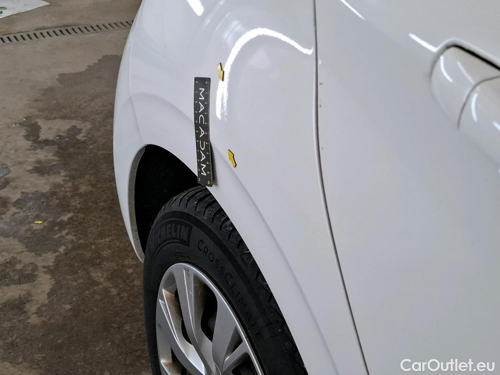  Peugeot  208  Affaire Premium Pack 1.5 HDi 100CV BVM5 E6dT #3