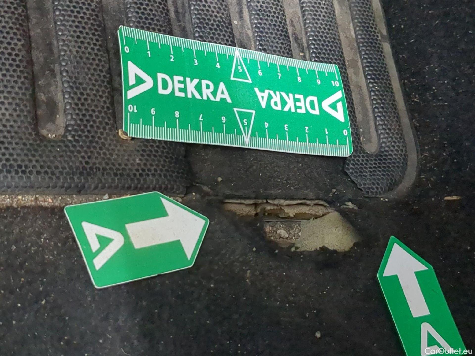  Citroen  C4 Cactus  Feel Nav Société 1.5 BlueHDi 100CV BVM6 E6d #2