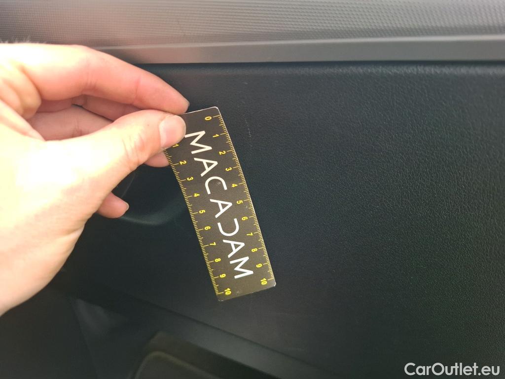  Bmw  iX 1 BMW iX1 / 2022 / 5P / SUV xDrive30 Business Design #12