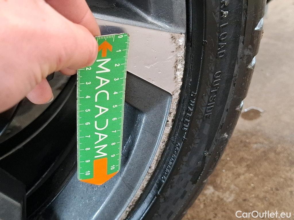  Audi  A3 AUDI  Sportback / 2020 / 5P / Berline 35 TFSI 150 MHEV S Tronic S Line #13