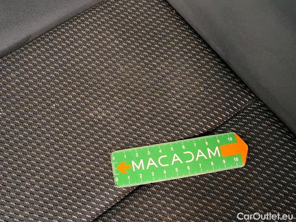  Audi  A3 AUDI  Sportback / 2020 / 5P / Berline 35 TFSI 150 MHEV S Tronic S Line #74