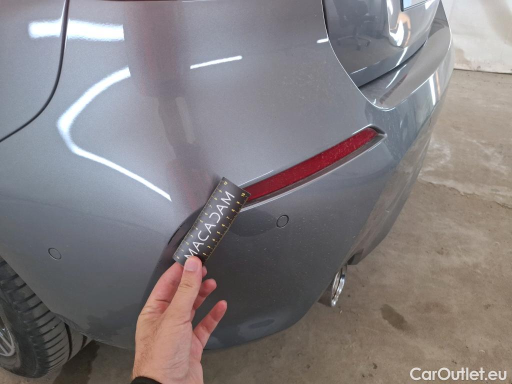  Bmw  Serie 1 BMW Série 1 / 2019 / 5P / Berline 116d DKG7 Business Design #5