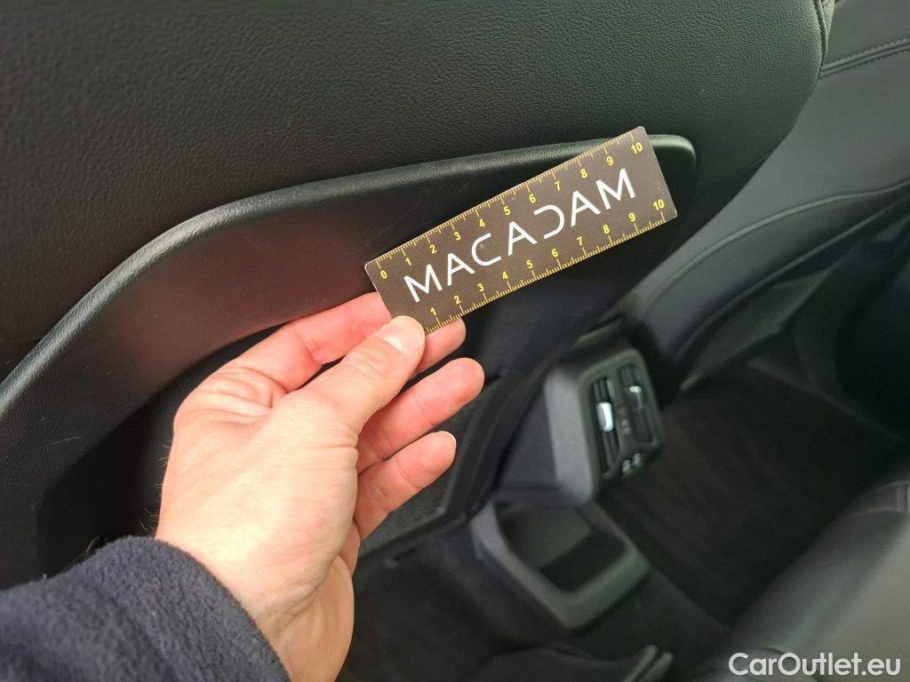  Bmw  iX 1 BMW iX1 / 2022 / 5P / SUV xDrive30 Business Design #20