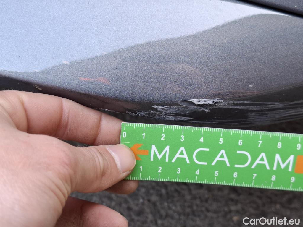  Audi  A3 AUDI  Sportback / 2020 / 5P / Berline 35 TFSI 150 MHEV S Tronic S Line #47