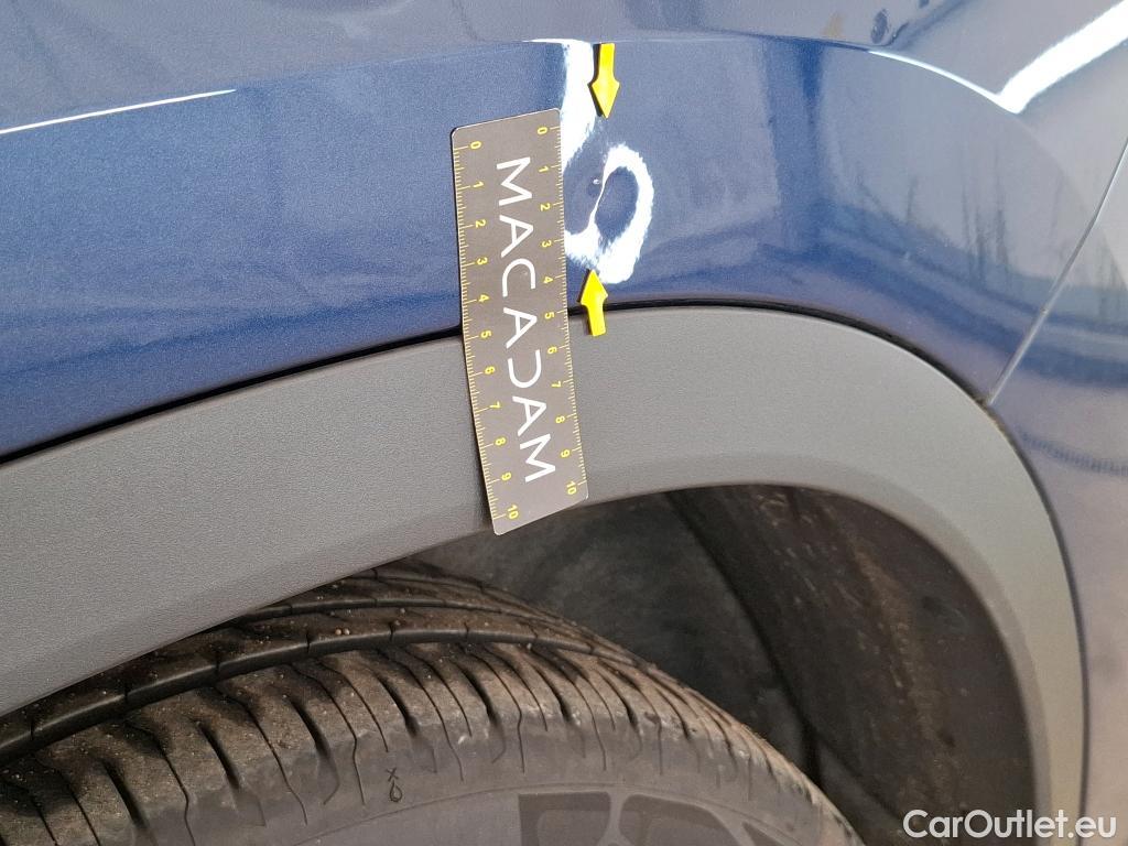  Bmw  iX 1 BMW iX1 / 2022 / 5P / SUV xDrive30 Business Design #2