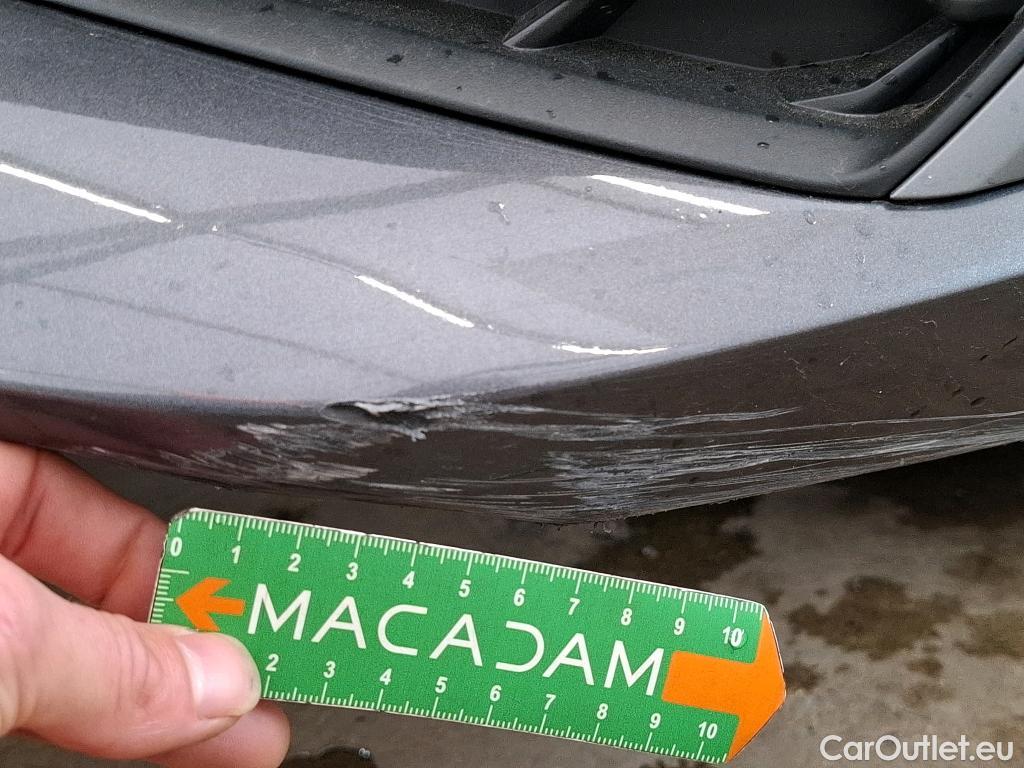  Audi  A3 AUDI  Sportback / 2020 / 5P / Berline 35 TFSI 150 MHEV S Tronic S Line #40