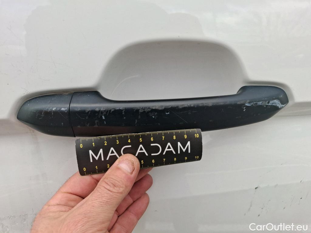  Volkswagen  Crafter  Fourgon e- 35 Fourgon mittellang Hochdach FWD 35kWh BVA #121