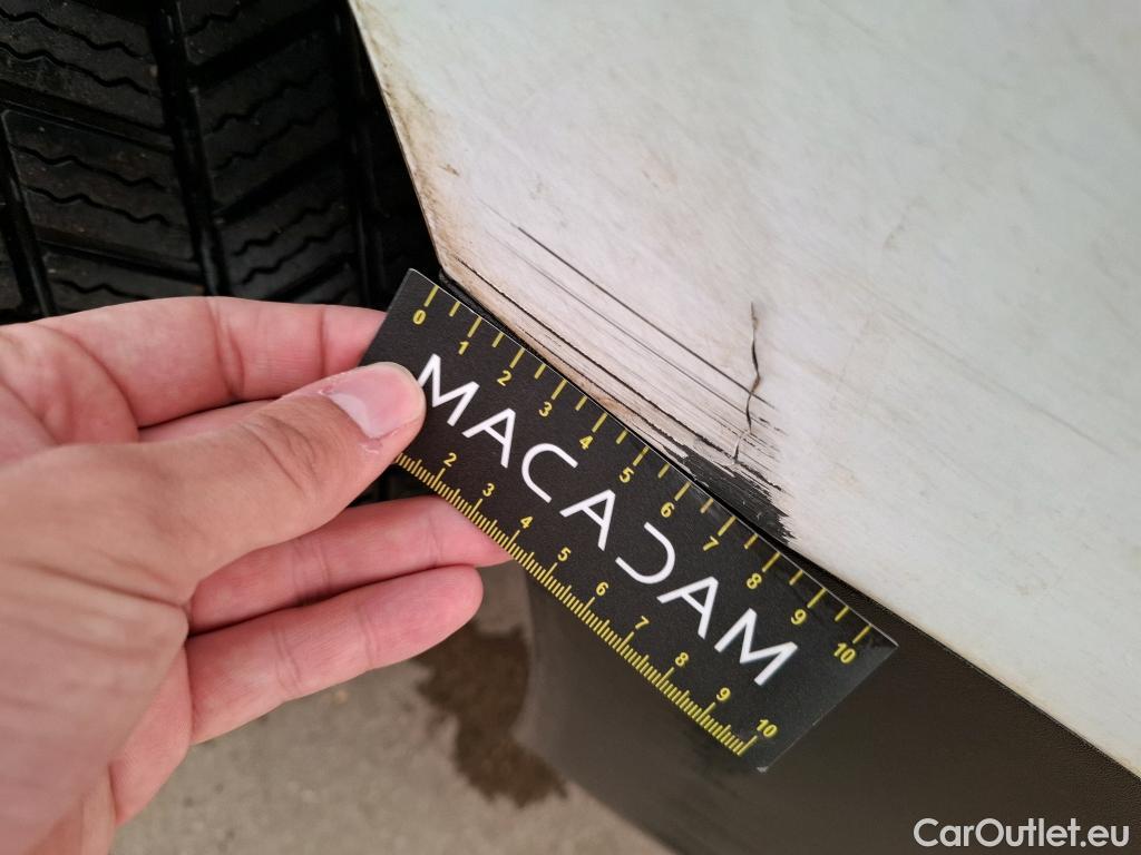  Renault  Trafic  III Fourgon L2H1 3T Grand Confort 2.0 dCi 130CV BVM6 E6d #27