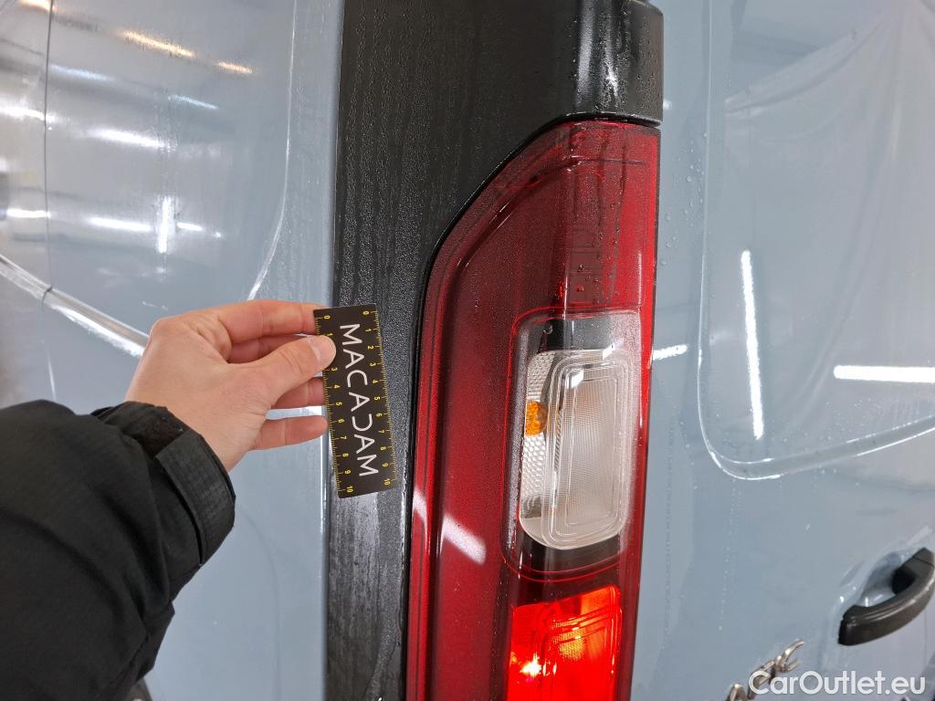  Renault  Trafic RENAULT  / 2021 / 4P / Fourgon tôlé FG L1H1 2T8 advance Blue dCi 110 - 24 #6