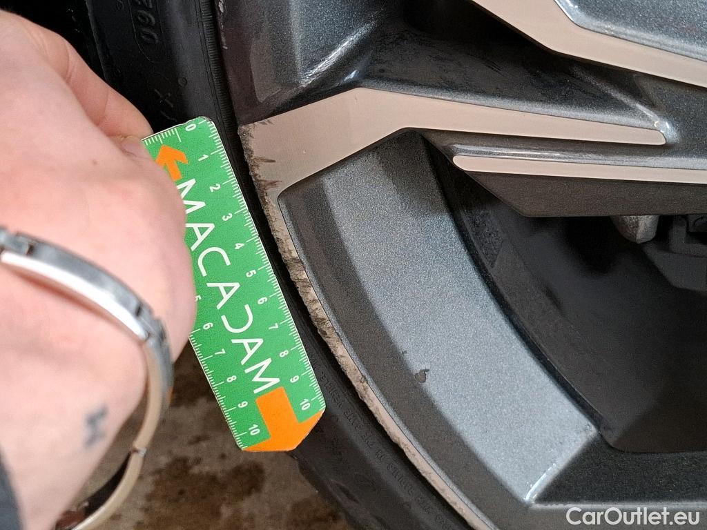  Audi  A3 AUDI  Sportback / 2020 / 5P / Berline 35 TFSI 150 MHEV S Tronic S Line #8